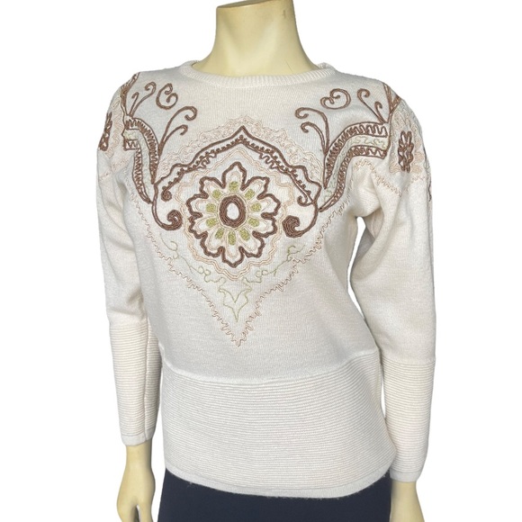 Dells Knit Embroidered 100% Merino Wool Vintage Sweater Top - Picture 6 of 10